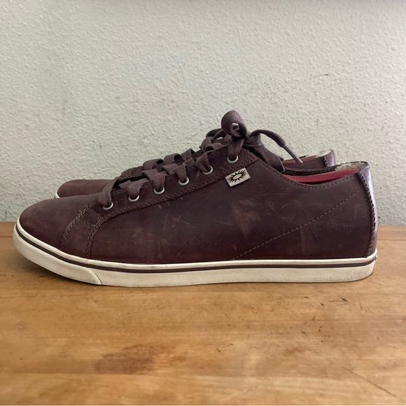UGG Australia Mens Vanowen Sneaker Shoes Brown Leahter Lace Up Low Top Size: 12 - Picture 6 of 12